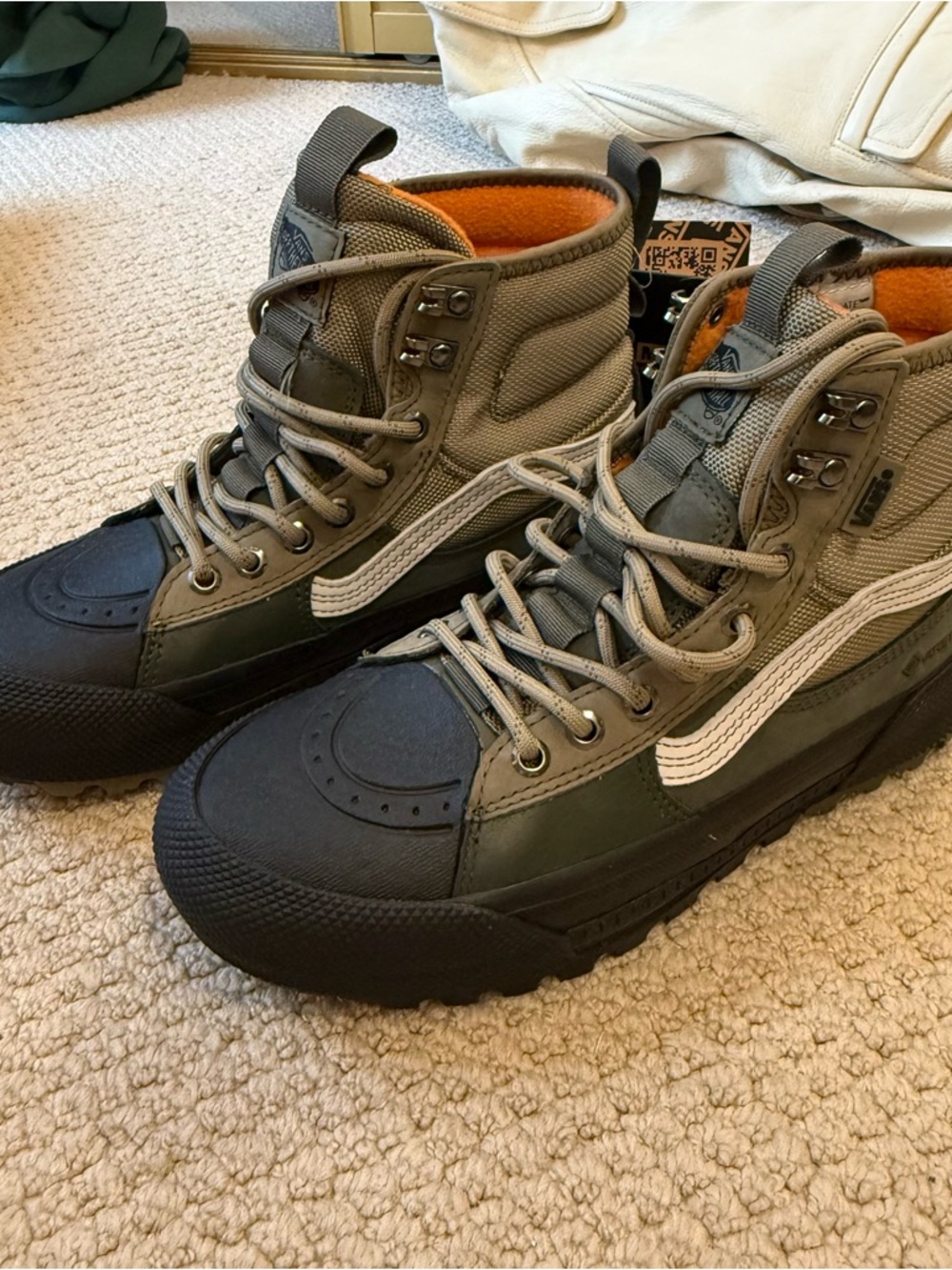 Vans MTE Sk8-Hi GORE-TEX Insulated Boots
